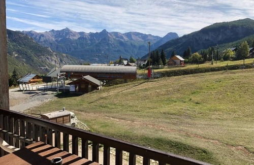 Puy-Saint-Vincent Apartment | Apartment Aux Pieds des Pistes