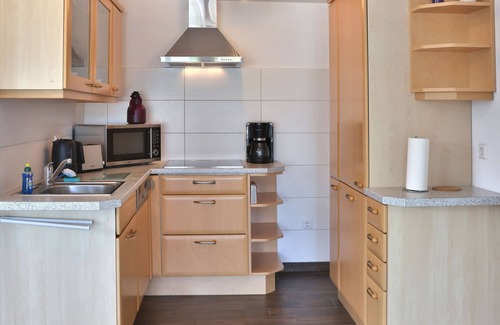 Bodman-Ludwigshafen Apartment | Apartment 'Bodanrück, 45qm' with Lake View, Private Terrace and Wi-Fi
