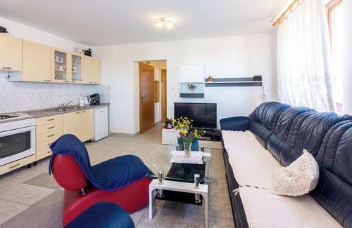 Milcetici Apartment | Apartment Besima (15011-A1) - Malinska - island Krk