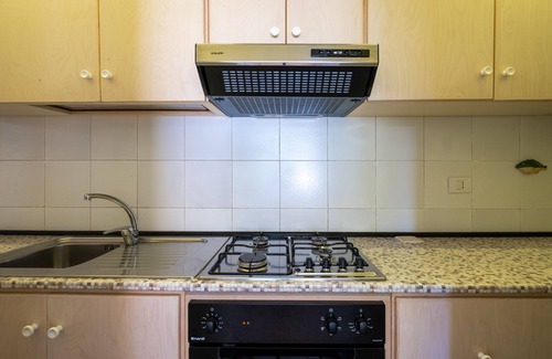 Santa Cesarea Terme Apartment | Apartment "Bilocale Rosa" with Sea View, Private Terrace & A/C