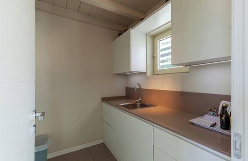 Lido di Camaiore Apartment | Apartment 'Bacco' with Sea View, Terrace & Wi-Fi