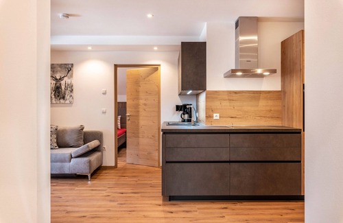 Luson Apartment | Apartment "Balbeinhof Apt Hirsch" with Mountain View, Balcony & Wi-Fi