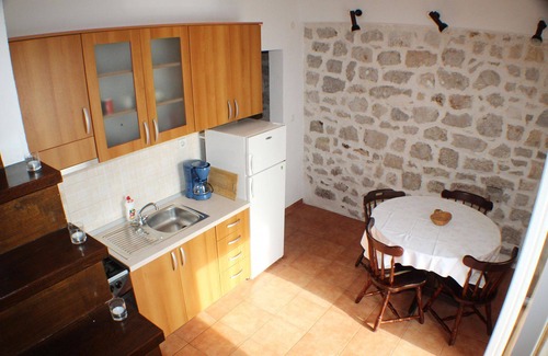 Brist Apartment | Apartment Bale (10706-A1) - Brist