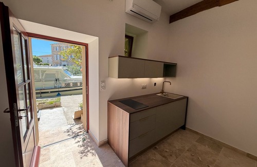 Le Somail Apartment | Apartment 'Balneo Luxe'