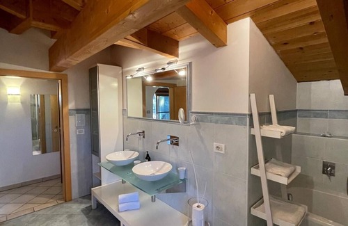 Schenna Apartment | Apartment Barbara -Central in Schenna, hiking & relaxation for couples & families