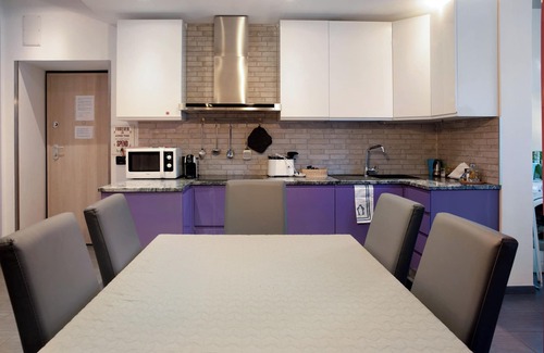 Madonna di Tirano Apartment | Apartment 'Basilica' with Mountain View, Wi-Fi and Air Conditioning