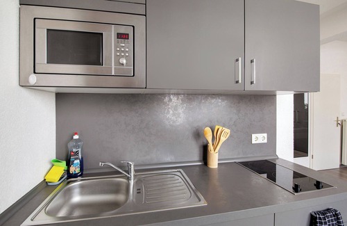 Landgericht Apartment | Apartment 'Beautiful Room in Bochum-City' with Wi-Fi