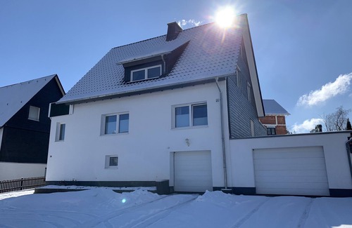 Winterberg Apartment | Apartment Bergstraße (75 sqm) with balcony