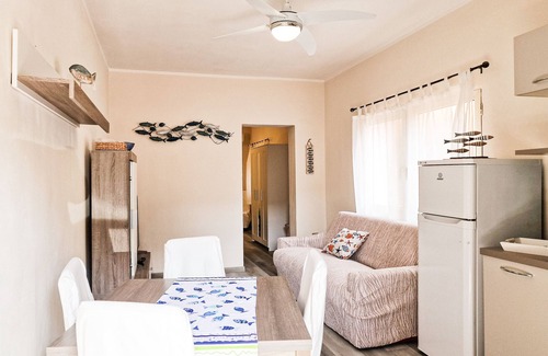 Portoferraio Apartment | Apartment 'Bilocale Scirocco De Luxe' with Private Terrace and Air Conditioning