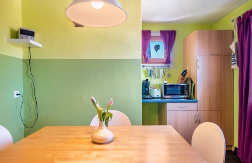 Sankt Georgen im Schwarzwald Apartment | Apartment 'Blackforest' with Shared Terrace, Shared Garden and Wi-Fi