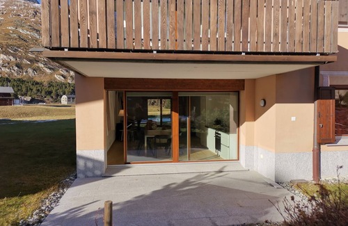 Maloja Apartment | Apartment Blaunca - Bright Apartment with Terraces in Maloja
