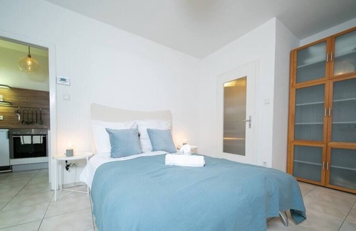 Pempelfort Apartment | Apartment Blue Central Old Town Fair