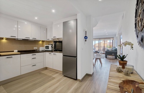 Altea la Vella Apartment | Apartment 'Blue Greenwich Port' with Shared Pool, Wi-Fi and Air Conditioning