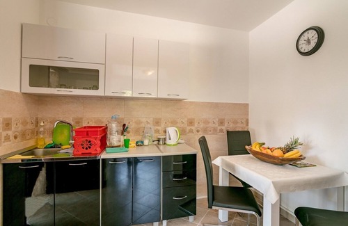 Igalo Apartment | Apartment Bonaca double room with sea view