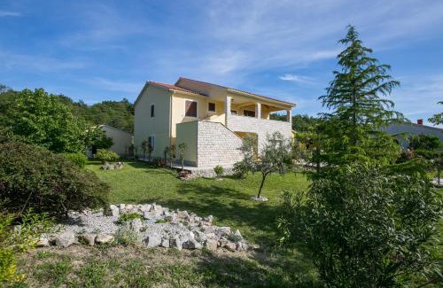 Kapelica Apartment | Apartment Bratti
