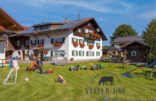 Nesselwang Apartment | Apartment Breitenberg, 2 bedrooms, shower/toilet - Veiter-Hof, farm
