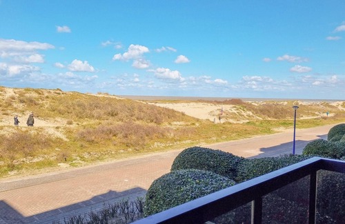 Oostduinkerke-Bad Apartment | Apartment by Sea and Dunes with Terrace