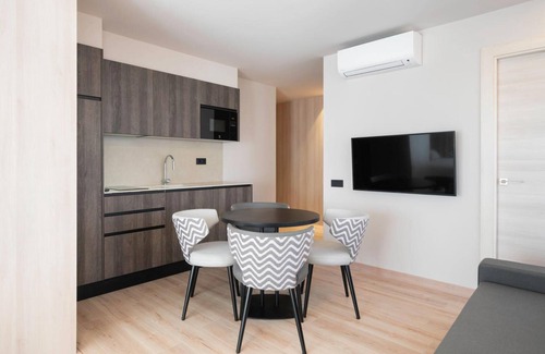 Bocairente Apartment | Apartment 'Ca Gracia 3 Suite' with Wi-Fi and Air Conditioning