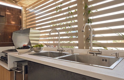 Latisana Apartment | Apartment 'Ca' Marano Green' with Shared Pool, Wi-Fi and Air Conditioning