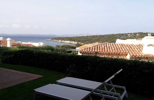 Capo Ferro Apartment | Apartment Cala del Faro - Porto Cervo Centro CODCE I.U.N. T3628
