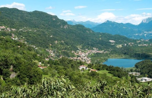 San Pietro Sovera Apartment | Apartment Carla in Carlazzo - 2 persons, 1 bedrooms