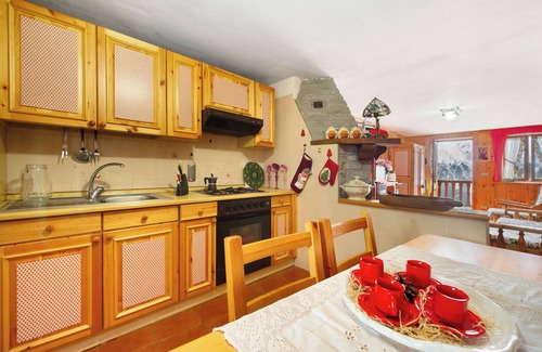 Champorcher Apartment | Apartment 'Casa Betulla Champorcher' with Mountain View, Shared Terrace and Shared Garden