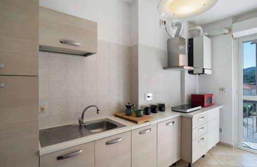 Cairo Montenotte Apartment | Apartment 'Casa Nanà' with Mountain View, Private Terrace and Shared Garden