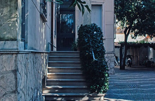 Cava de' Tirreni Apartment | Apartment 'Casa Sava' with Balcony and Wi-Fi