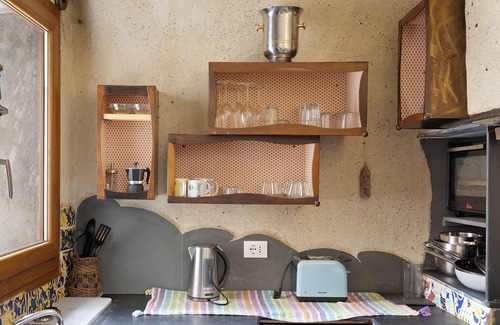 Tovo San Giacomo Apartment | Apartment 'Casa Gecko' with Mountain View, Private Terrace and Wi-Fi