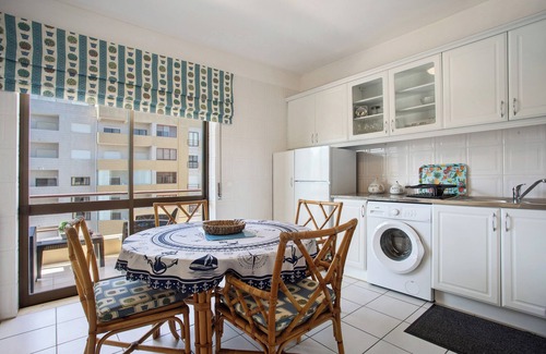 Figueira da Foz Apartment | Apartment 'Casa Do Mar' with Sea View, Wi-Fi and Air Conditioning