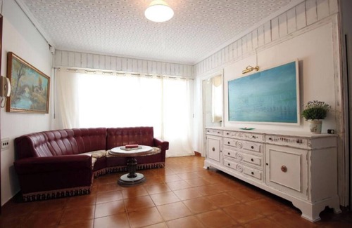 Port de Sagunt Apartment | Apartment "Casa Viva" with Balcony & Wi-Fi