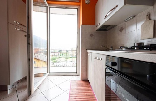 Aosta Apartment | Apartment 'Casa Verena' with Mountain View, Balcony and Wi-Fi