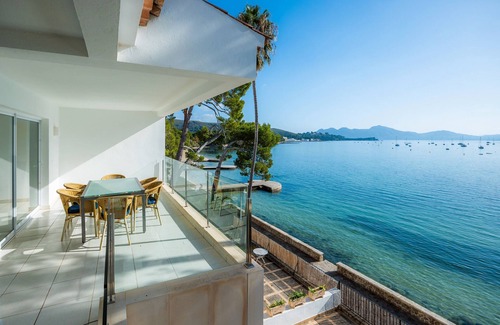 Puerto de Pollensa Apartment | Apartment Catalina 3B- tres dormitorios with Sea View, A/C, Wi-Fi & Terrace