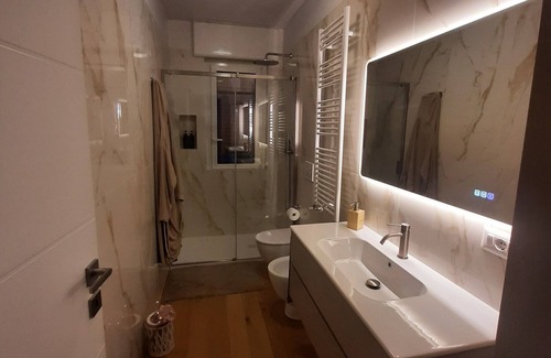 Bollate Apartment | Apartment 'Charme House' with Balcony and Wi-Fi