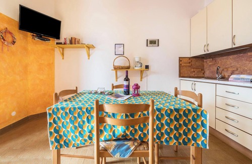 Aer Apartment | Apartment Ciliegio Casa Demonti with Mountain View, Pool, Garden & Wi-Fi