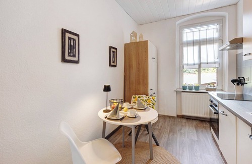 Nordhausen Apartment | Apartment 'City Leben' with Wi-Fi