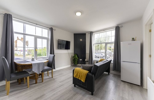 Rugby Apartment | Apartment Close to The Heart Of Rugby