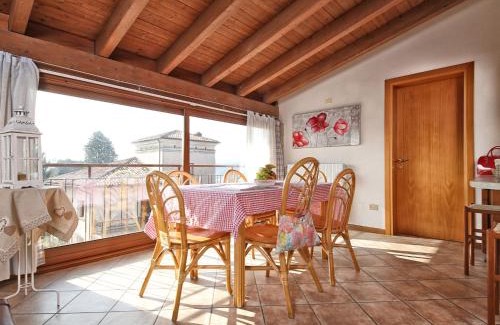 Cunettone Apartment | Apartment Colombaro Vecchio-7 by Interhome