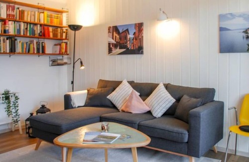 Orselina Apartment | Apartment Collina d'Oro Haus A in Orselina - 5 persons, 2 bedrooms