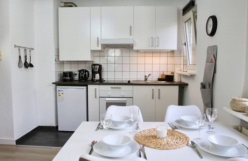 Griesenbruch Apartment | Apartment-Comfort-Private Bathroom-Garden view