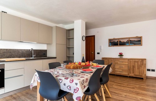 Pinzolo Apartment | Apartment 'Condominio Lucia 7' with Mountain View, Garden & Wi-Fi