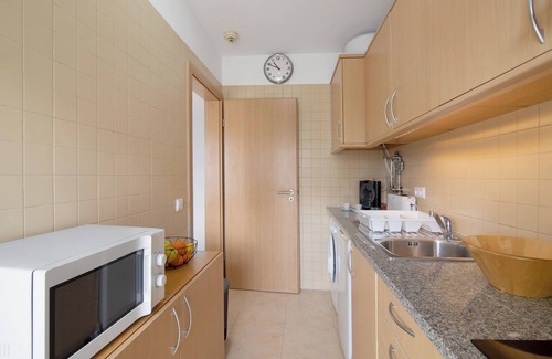 Conceicao e Cabanas de Tavira Apartment | Apartment 'Costa Cabanas 1' close to the Beach with Shared Pool & Wi-Fi