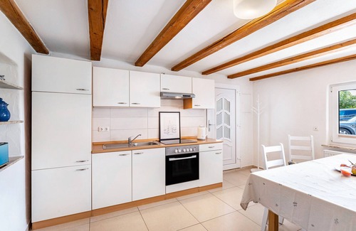 Korbach Apartment | Apartment 'Darija' with Private Terrace and Wi-Fi