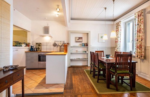 Ballrechten-Dottingen Apartment | Apartment 'Alter Bahnhof' with Private Terrace, Private Garden and Wi-Fi