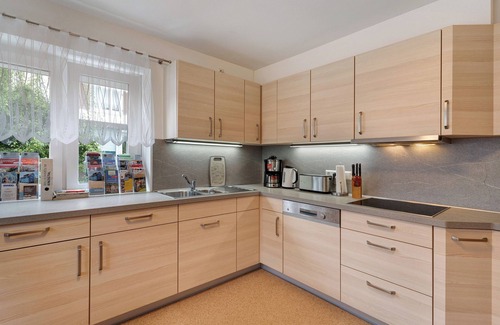 Haslach im Kinzigtal Apartment | Apartment "Völker" with Shared Garden & Wi-Fi