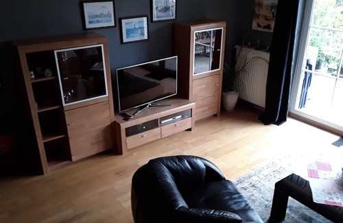 Gelbensande Apartment | Apartment with high-quality furnishing on two levels close to the beach