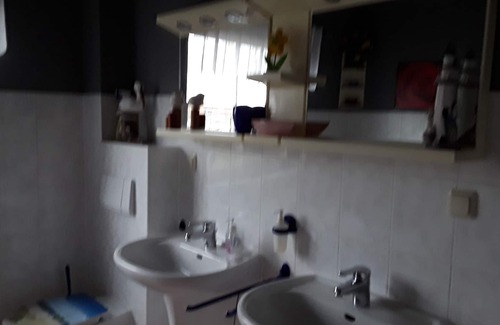 Gelbensande Apartment | Apartment with high-quality furnishing on two levels close to the beach