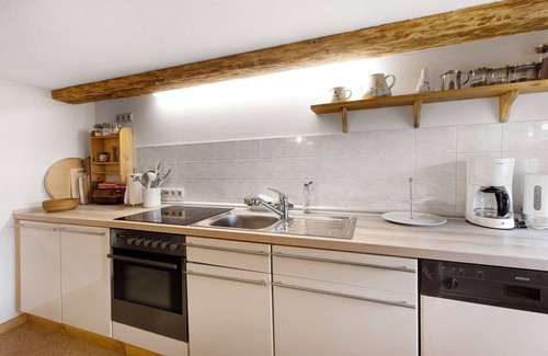 Veckenstedt Apartment | Apartment 'Gartenfreude' with Shared Terrace, Private Garden and Wi-Fi