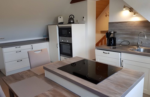 Groven Apartment | Apartment 'Deichblick' with Balcony