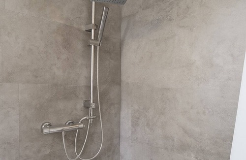Hagen Apartment | Apartment-Deluxe-Private Bathroom-Terrace